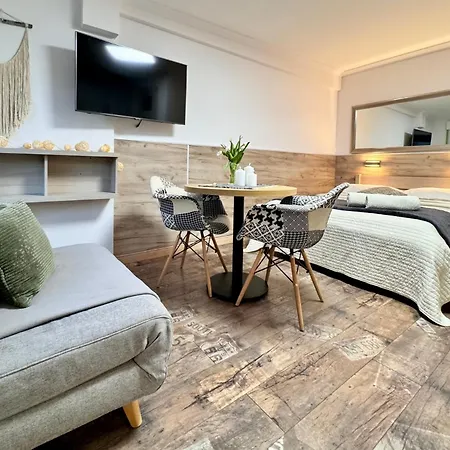 Διαμέρισμα Marea Beniowskiego Ούστκα