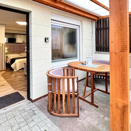 Marea Beniowskiego Διαμέρισμα Ούστκα